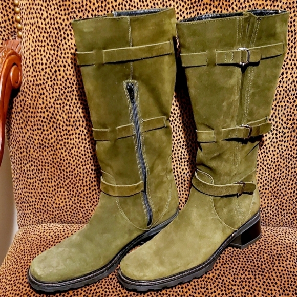 Olive Green Sueded Leather, AQUATALIA Boots - Picture 5 of 8